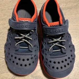 Crocs boys size 11